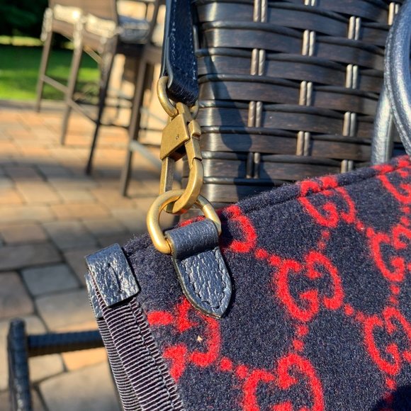Gucci Wool Monogram GG Tote in Navy NEW WITH DUST BAG - Picture 14 of 16